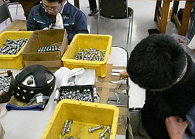 ボルトナットの組み合わせ